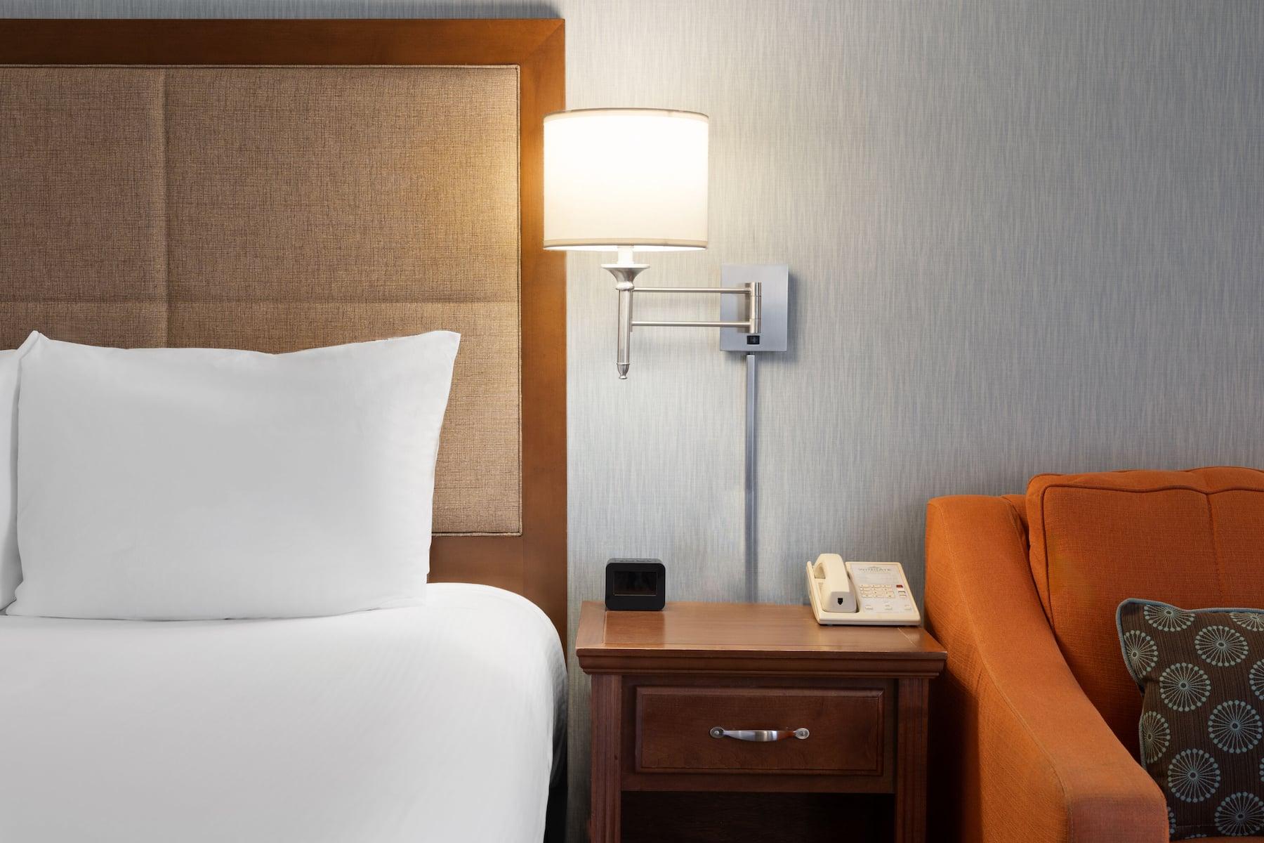 Wingate By Wyndham St Louis Airport Hotel Saint Ann Exterior photo